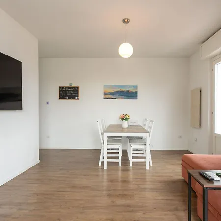 Magic Terrace With View Апартаменты Stazzona