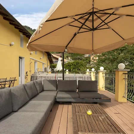 Magic Terrace With View *